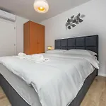 Fran, Krk Sveti Vid-Miholjice