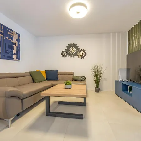 Fran, Krk Sveti Vid-Miholjice