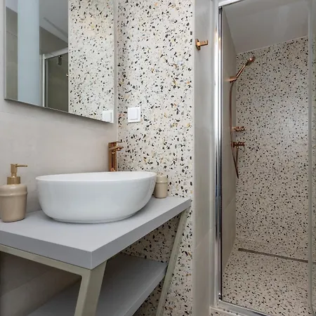 Fran, Krk Sveti Vid-Miholjice